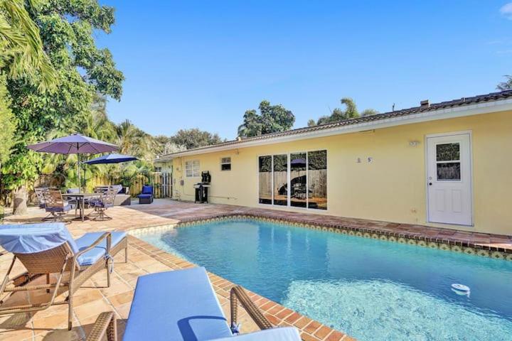 Beautiful 4 Bedrooms/Pool/Walk To Beach 迪尔菲尔德海滩 外观 照片