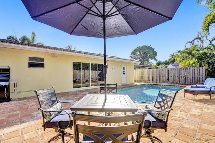 Beautiful 4 Bedrooms/Pool/Walk To Beach 迪尔菲尔德海滩 外观 照片