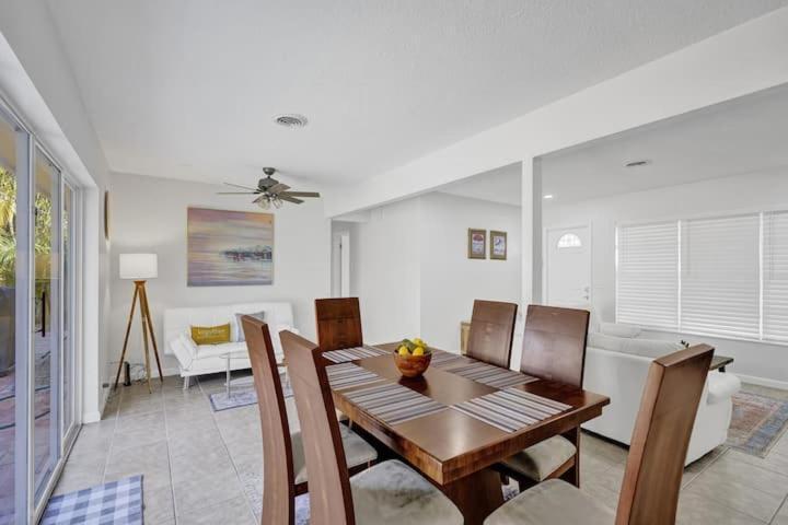 Beautiful 4 Bedrooms/Pool/Walk To Beach 迪尔菲尔德海滩 外观 照片