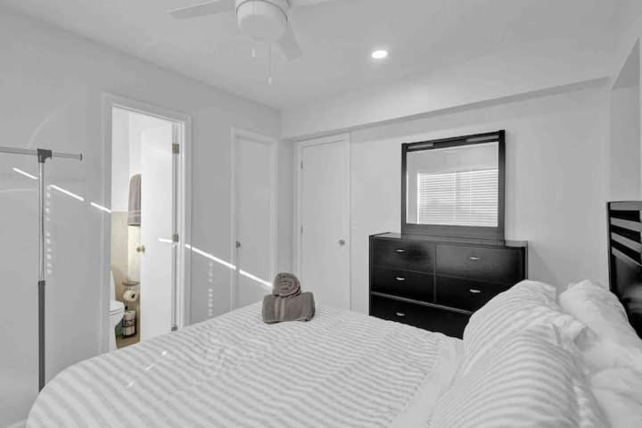 Beautiful 4 Bedrooms/Pool/Walk To Beach 迪尔菲尔德海滩 外观 照片